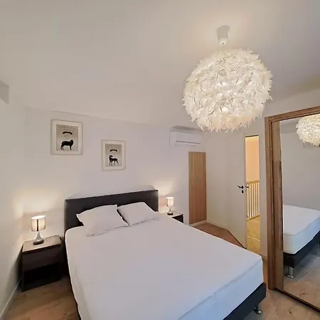 Antibes, Duplex Lumineux Lejlighed Reims