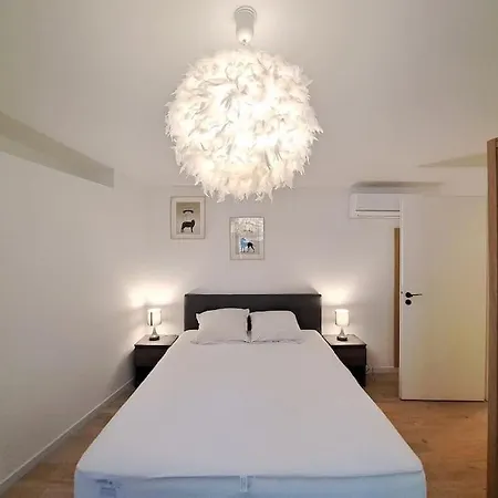 Antibes, Duplex Lumineux Appartement