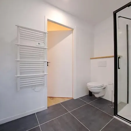 Antibes, Duplex Lumineux Reims